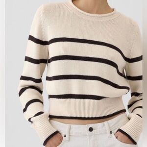 Gap Shrunken Roll Neck Sweater